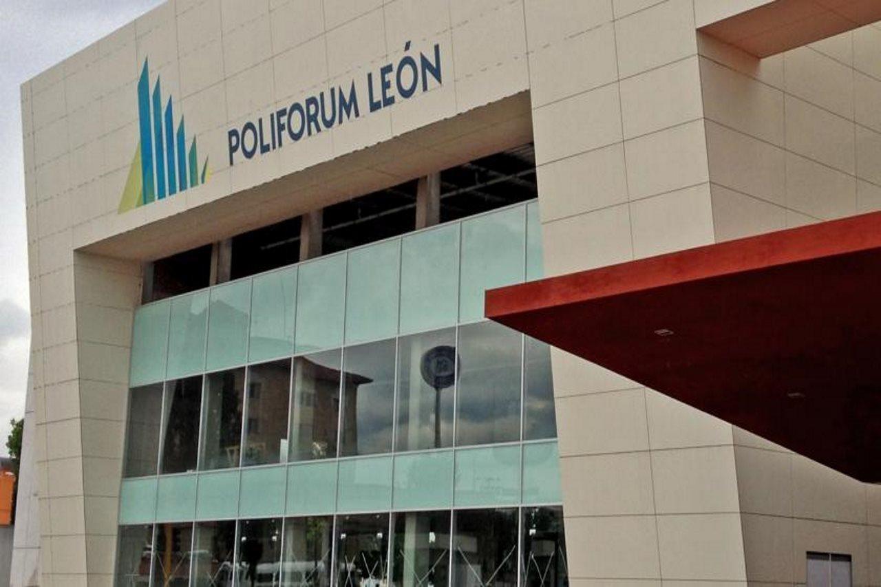 Real De Minas Poliforum Леон Экстерьер фото